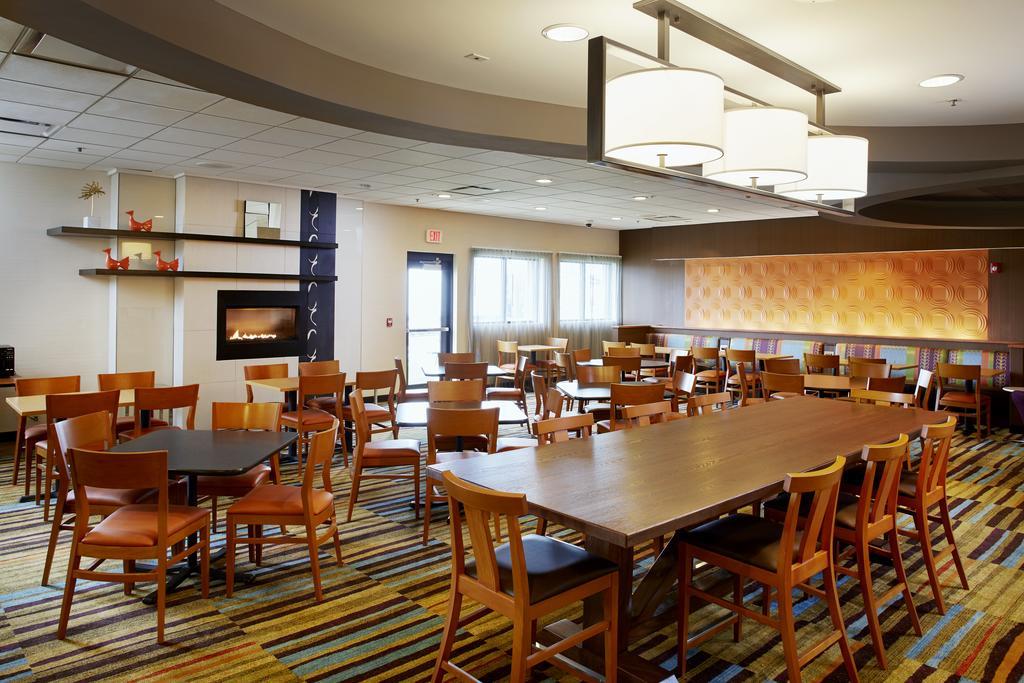 Fairfield Inn & Suites By Marriott Cleveland Бичвуд Экстерьер фото