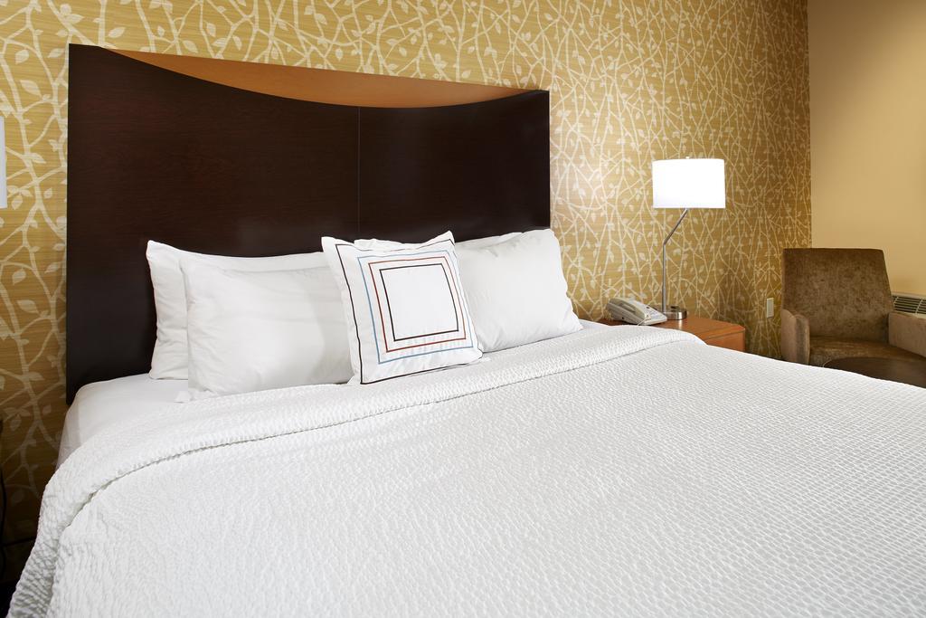 Fairfield Inn & Suites By Marriott Cleveland Бичвуд Экстерьер фото