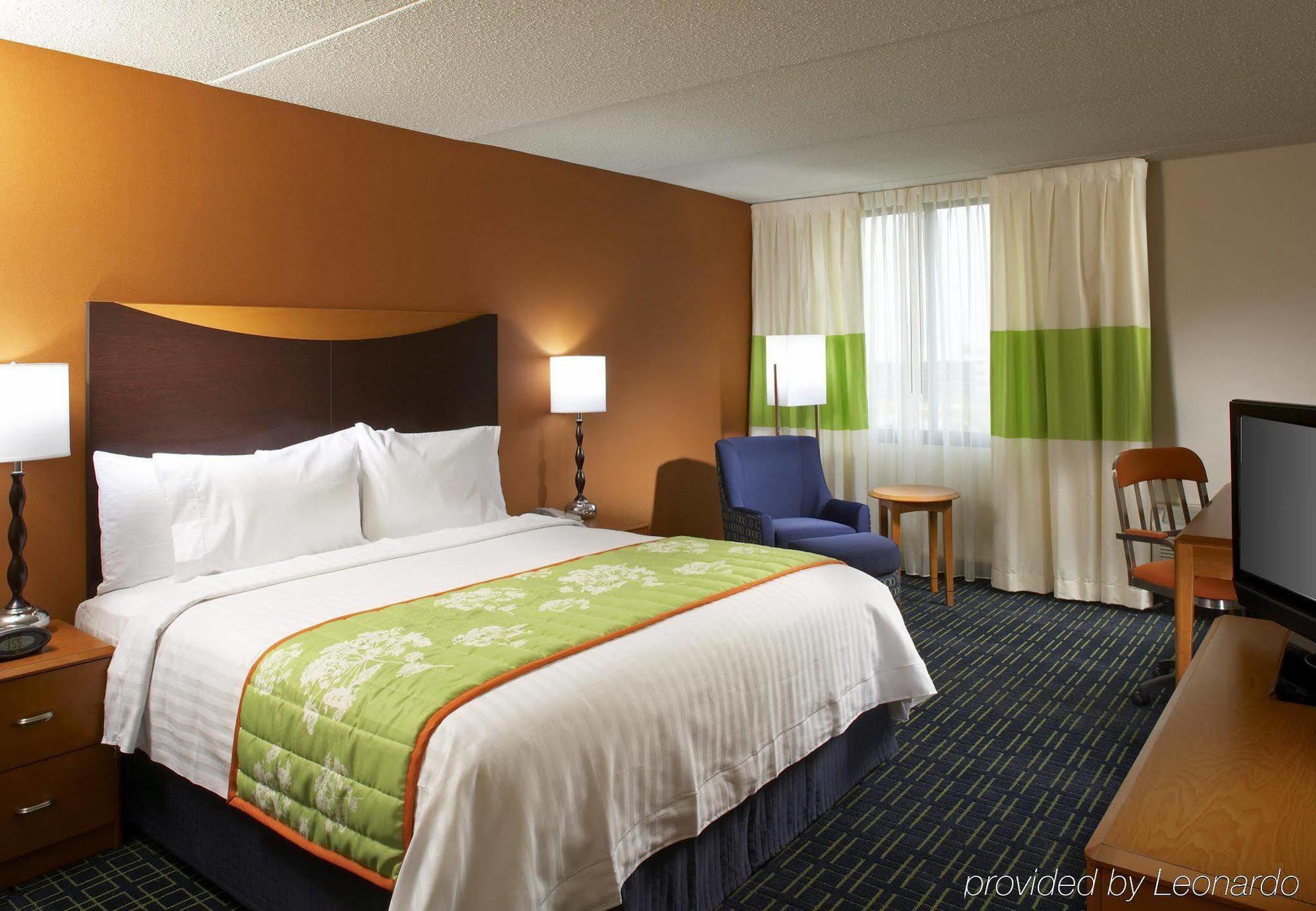 Fairfield Inn & Suites By Marriott Cleveland Бичвуд Экстерьер фото