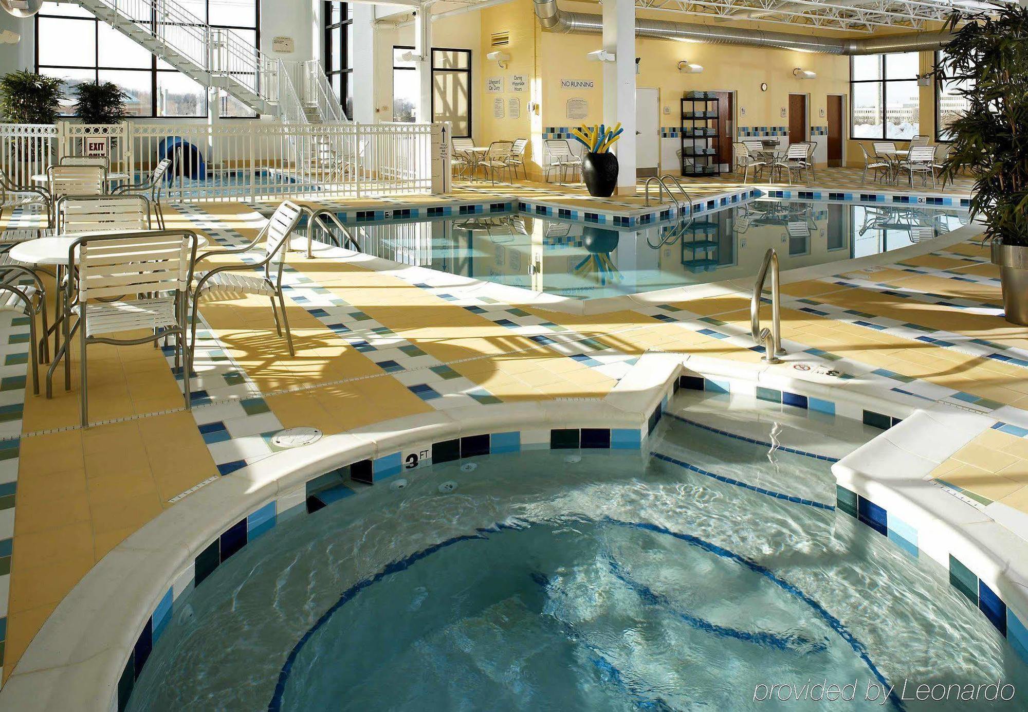 Fairfield Inn & Suites By Marriott Cleveland Бичвуд Удобства фото
