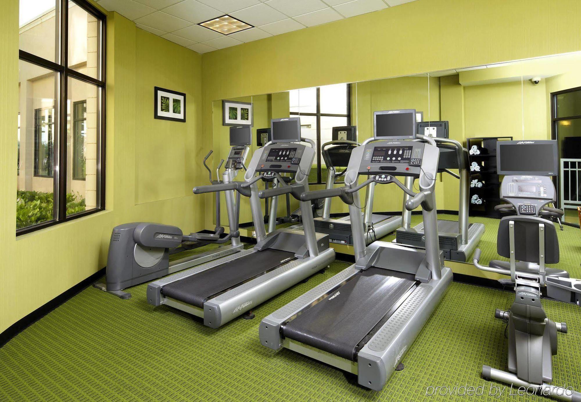 Fairfield Inn & Suites By Marriott Cleveland Бичвуд Экстерьер фото
