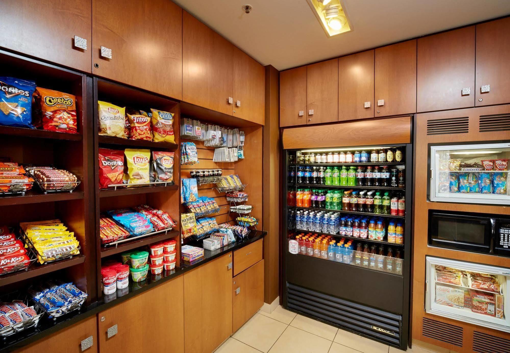 Fairfield Inn & Suites By Marriott Cleveland Бичвуд Экстерьер фото